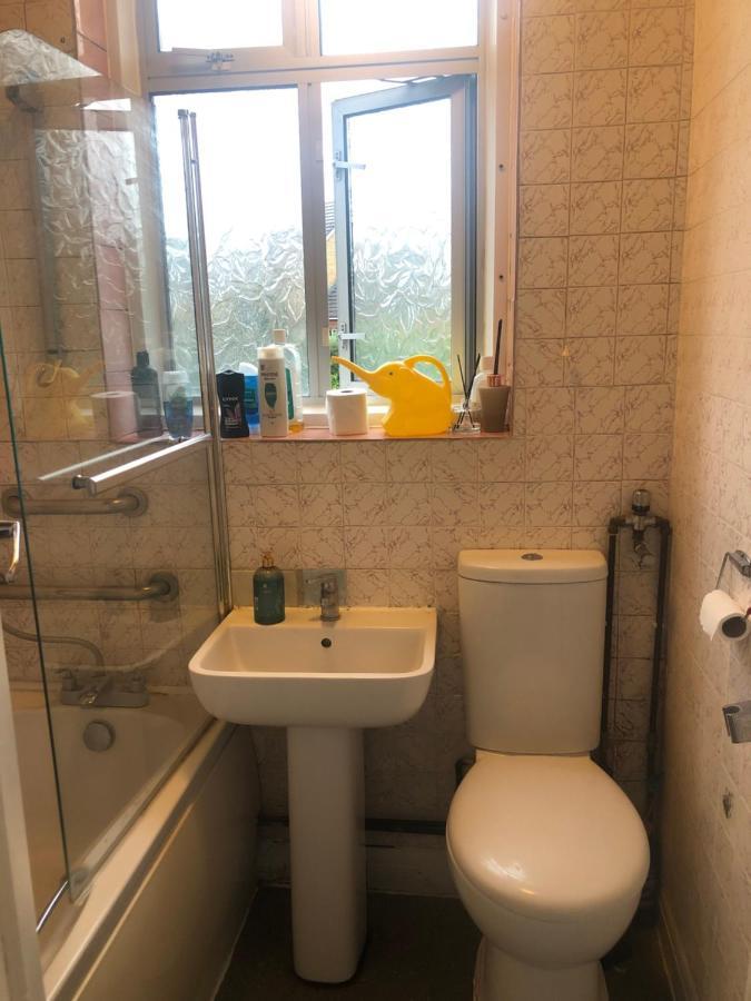 ホテルClarendon House ルートン エクステリア 写真